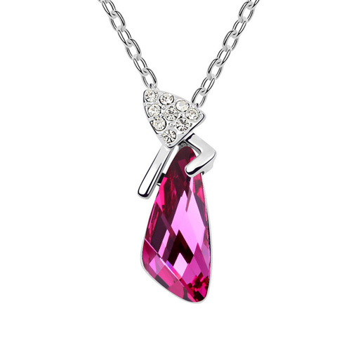 a20-038-nahrdelnik-s-krystaly-swarovski.jpg
