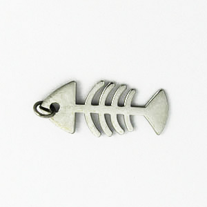 st50-017-ocelovy-privesek-kostra-ryby.jpg