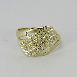 Z70-068 Zlatý prsten zdobený zirkony