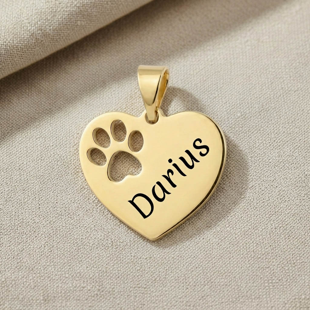 Zlatý přívěsek s tlapkou